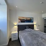 Ap 4 - Living Apartment Houses